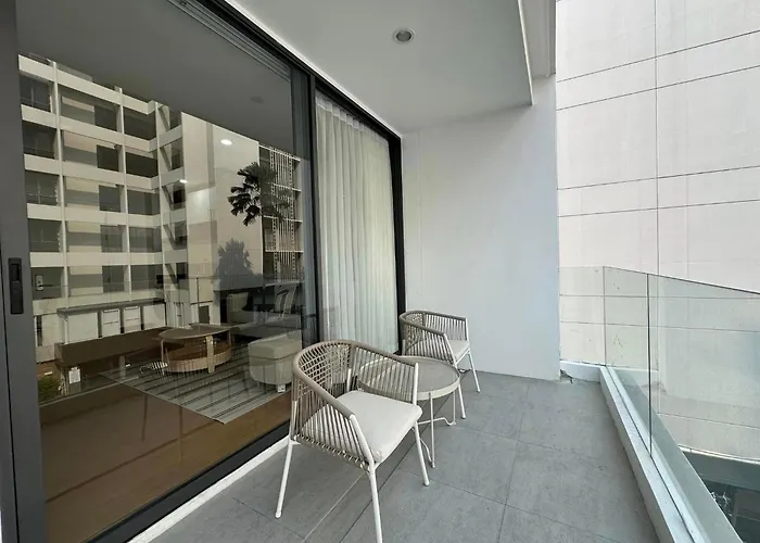 6th Avenue Sukhumvit Bkk Two Bedrooms Bts Asok Nana Mrt Sukhumvit Apartamento