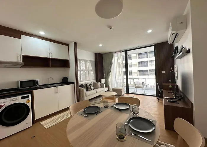 6th Avenue Sukhumvit Bkk Two Bedrooms Bts Asok Nana Mrt Sukhumvit Apartamento *