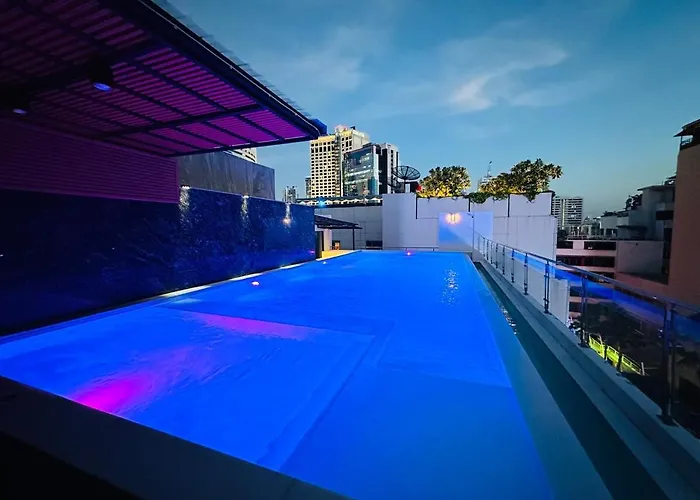 6th Avenue Sukhumvit Bkk Two Bedrooms Bts Asok Nana Mrt Sukhumvit Banguecoque