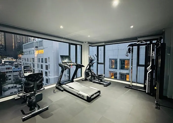 Apartamento 6th Avenue Sukhumvit Bkk Two Bedrooms Bts Asok Nana Mrt Sukhumvit